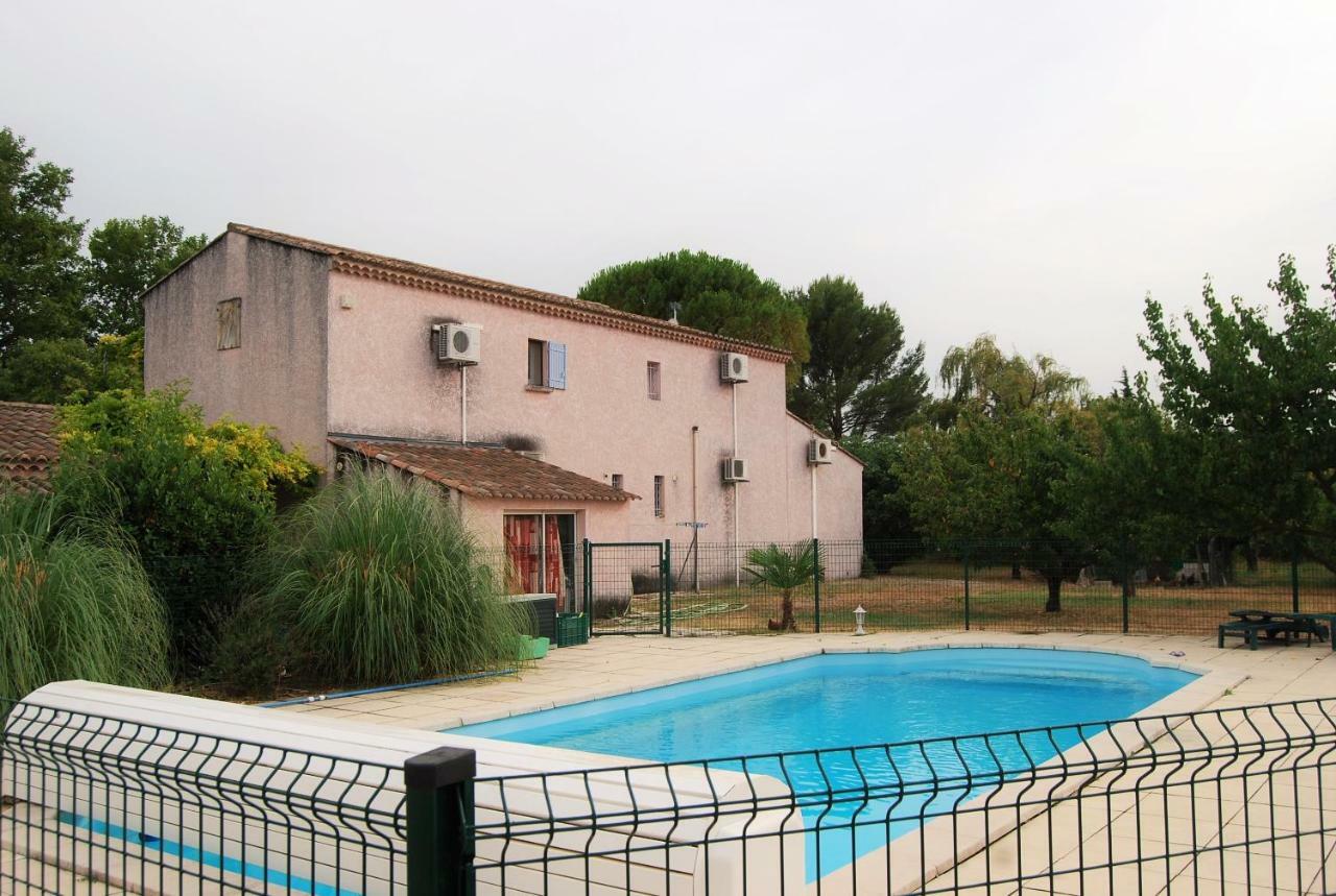 L'Oustau Dei Sol Apartament Monteux Zewnętrze zdjęcie